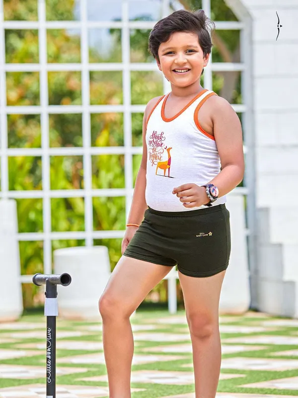 Multicolour_Cotton_Plain_Innerwear_For_Boys_(Pack_Of_5)