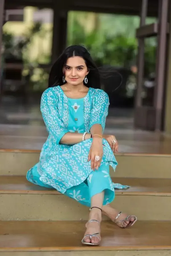 Yellow_Cotton_Straight_Ikat_Kurta_Pant_Set_For_Women