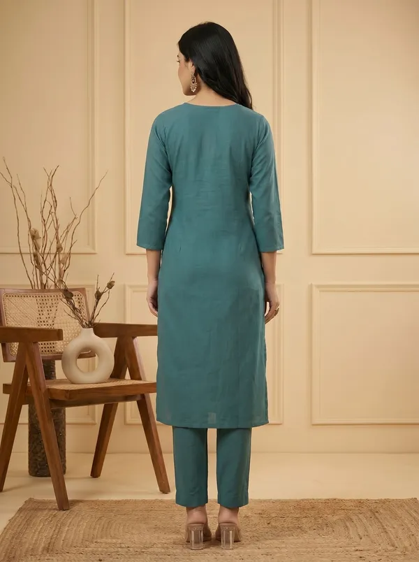Green_Silk_Embroidered_Kurta_Pant_Set_For_Women