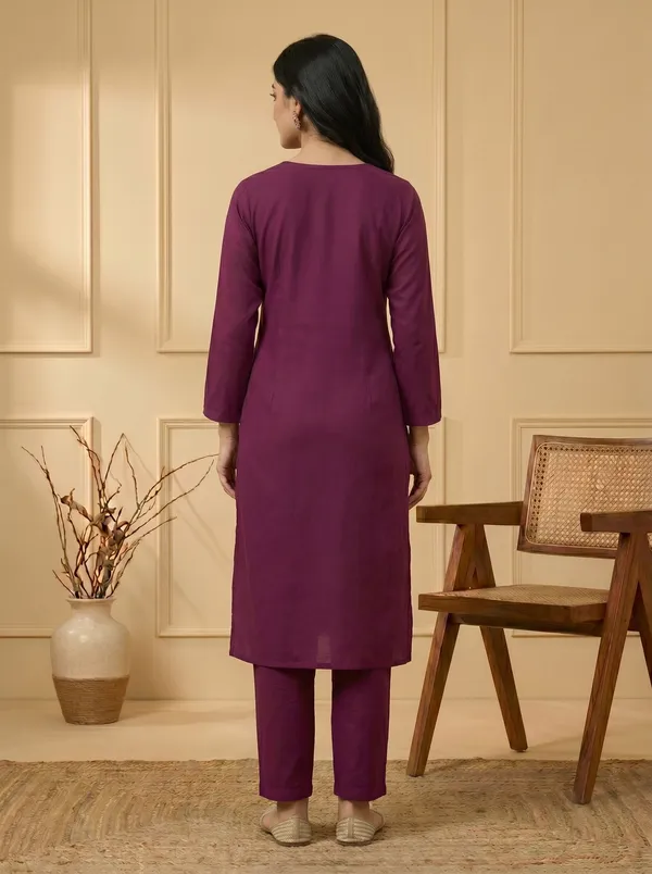Maroon_Silk_Embroidered_Kurta_Pant_Set_For_Women