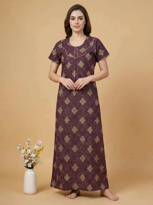 Maroon_Cotton_Relaxed_Floral_Print_Nighty_For_Women