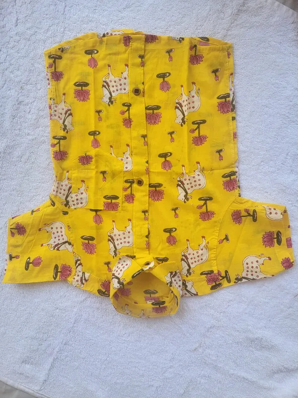 Yellow_Printed_Cotton_Cow_and_Lotus_Sleepwear_Set_for_Boys