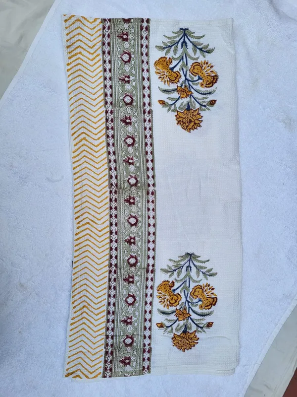 White_Cotton_Hand_Block_Print_Floral_pirnt_3_piece_set_towel_set