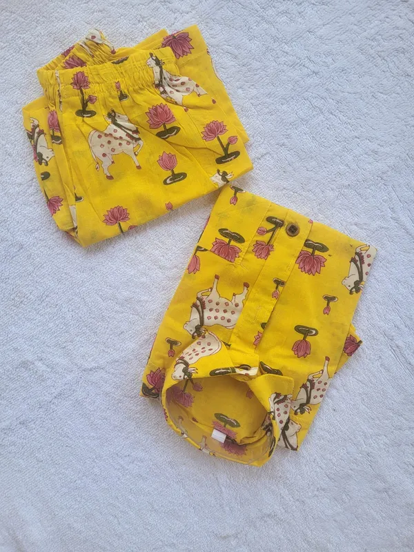 Yellow_Printed_Cotton_Cow_and_Lotus_Sleepwear_Set_for_Boys