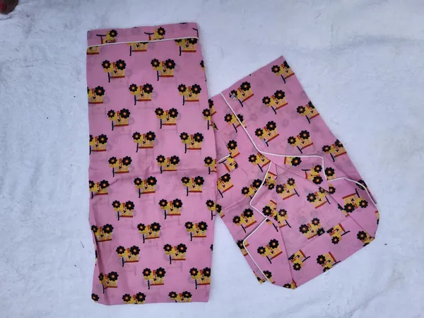 Pink_Cotton_Floral_Print_Night_Suit_Set_for_Women