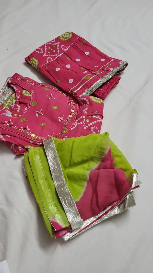 Pink_Bandhani_Print_Pure_Cotton_Kurta_Palazzo_Set_with_Dupatta_for_Girls