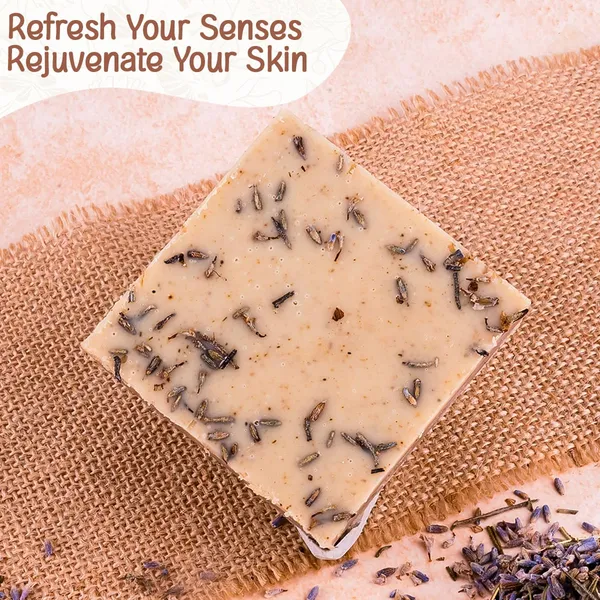 Hand_Milled_Luxury_Lavender_Solid_Soap_Bar_Made_Using_Century_Old_Cold_Process_Method_100gms