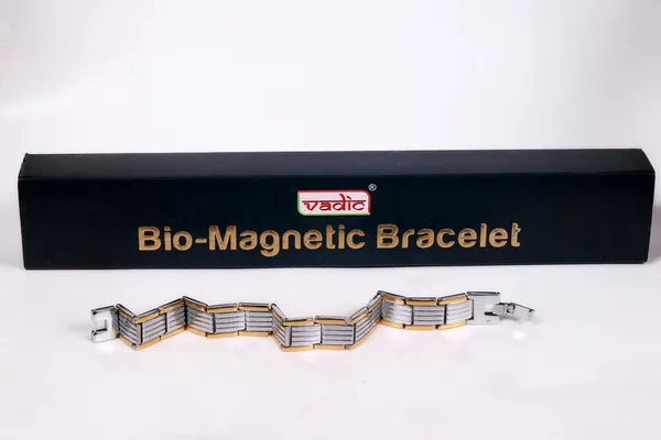 Stainless_Steel_Dual_Tone_Bio-Magnetic_Bracelet