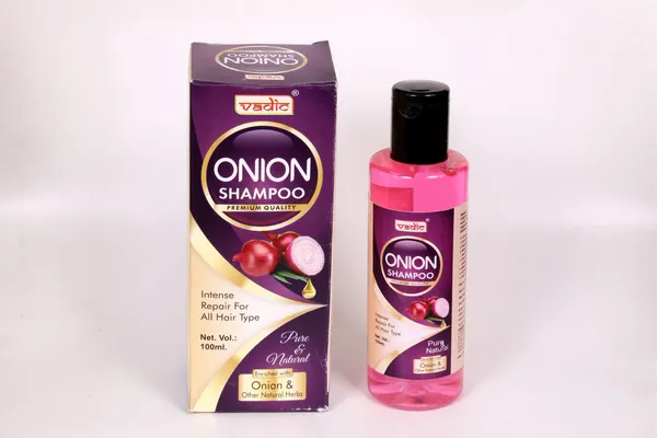 Onion_Bhringraj_Amla_Hairfall_Control_Shampoo_100Ml
