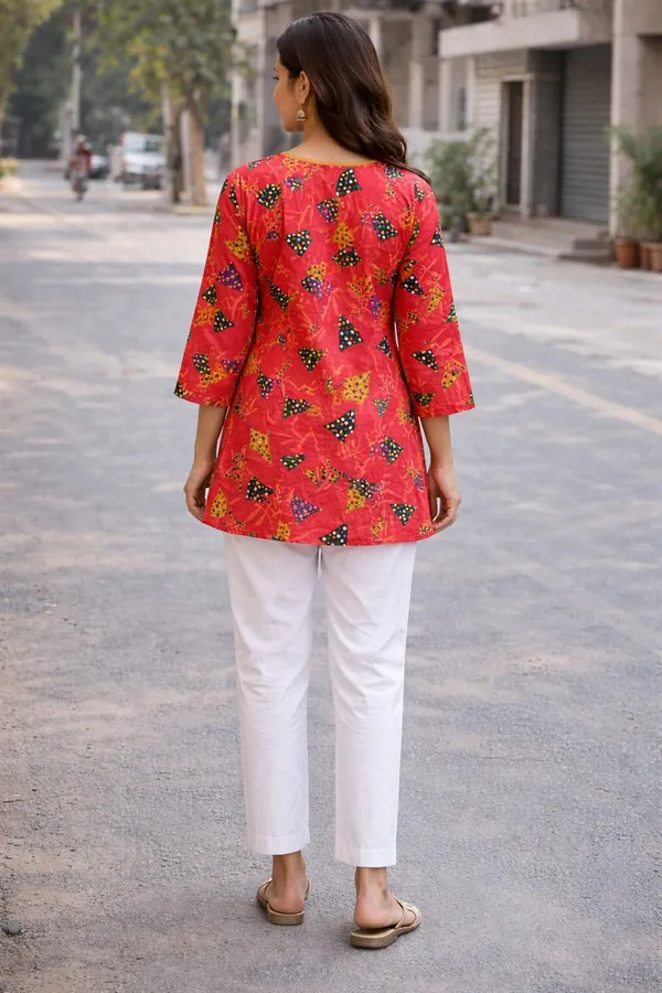 Red_Cotton_Floral_Print_A-Line_Short_Kurta_For_Women