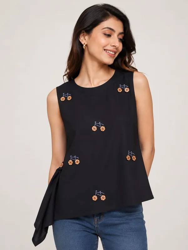 Black_Rayon_Sleeveless_Embroidered_Peplum_Top_For_Women