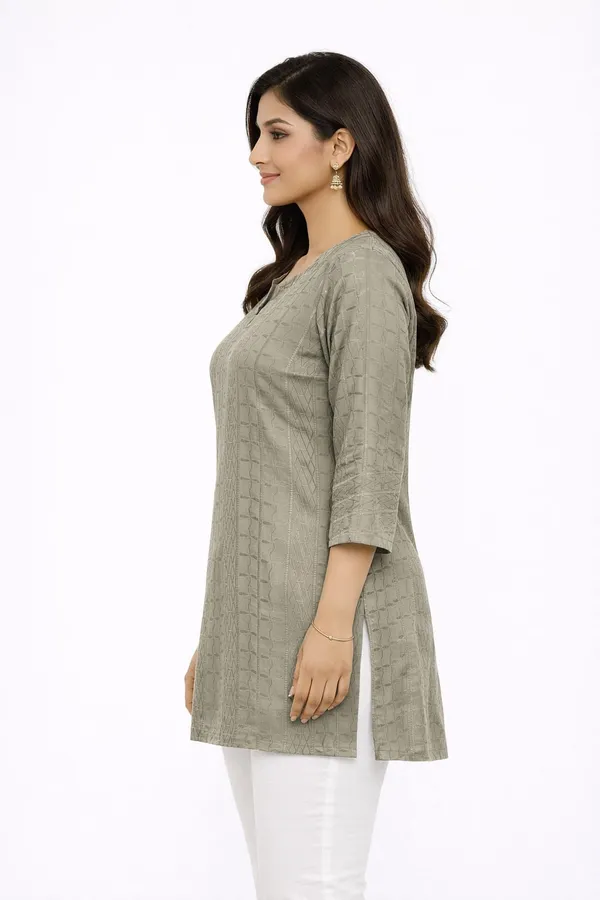 Mehndi_Cotton_Textured_V-Neck_Short_Kurti_For_Women