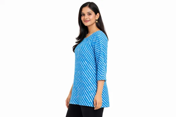 Blue_Cotton_Diagonal_Striped_A-Line_Short_Kurti_For_Women