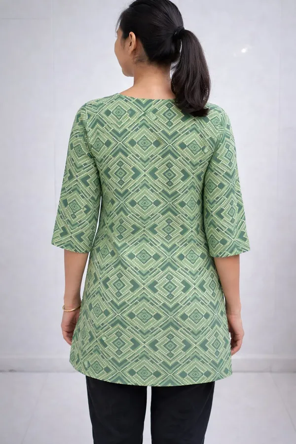 Royal_Blue_Cotton_Floral_Print_Straight_Tunic_Top_For_Women
