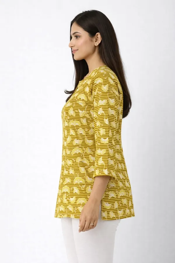 Yellow_Cotton_Printed_Relaxed_Tunic_Top_For_Women