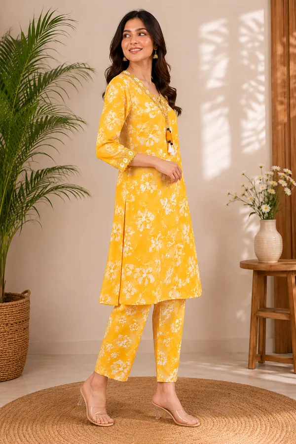 Yellow_Cotton_Anarkali_Kurta_Set_For_Women