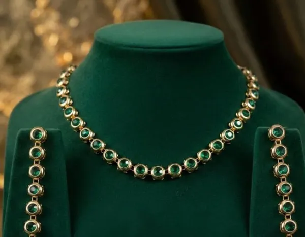 Alayas_Alloy_Green_Jewellery_Set_(Pack_Of_1)