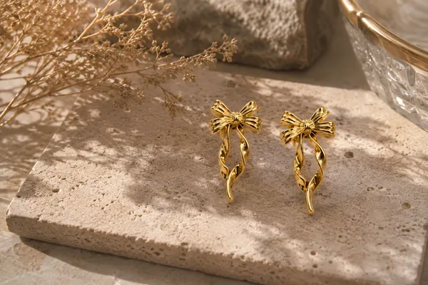 Alayas_Korean_Anti-Tarnish_Gold_Plated_Earrings