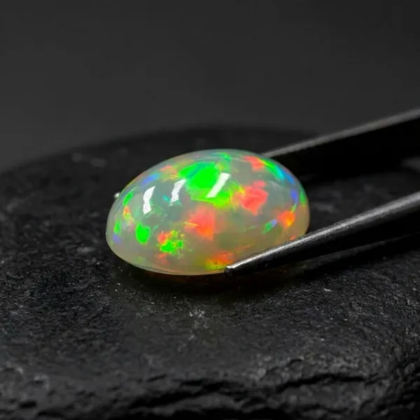 Multicolor_Ethiopian_Opal_Natural_Gemstone_Oval_Cabochon_Ring_Stone