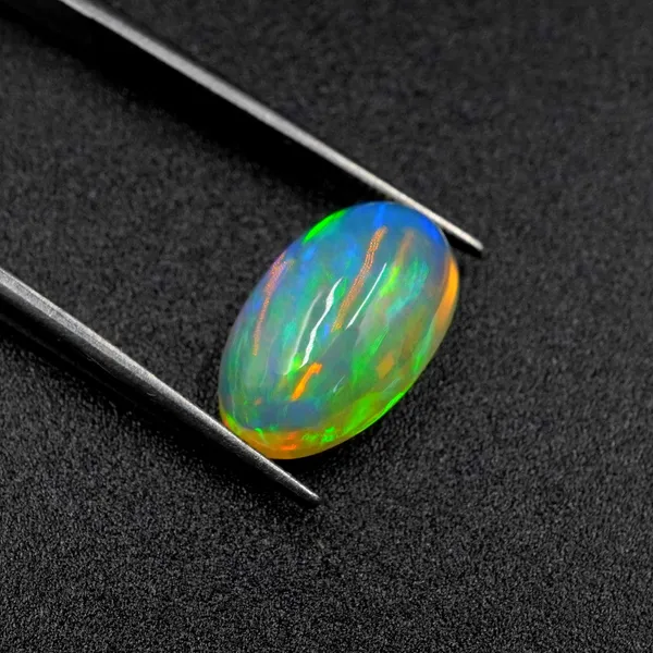 Ethiopian_Opal_Natural_Gemstone_Oval_Cabochon_Ring_Stone