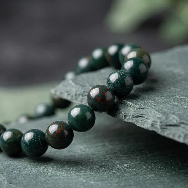 Dark_Green_Bloodstone_Natural_Crystal_Bracelet_For_Unisex