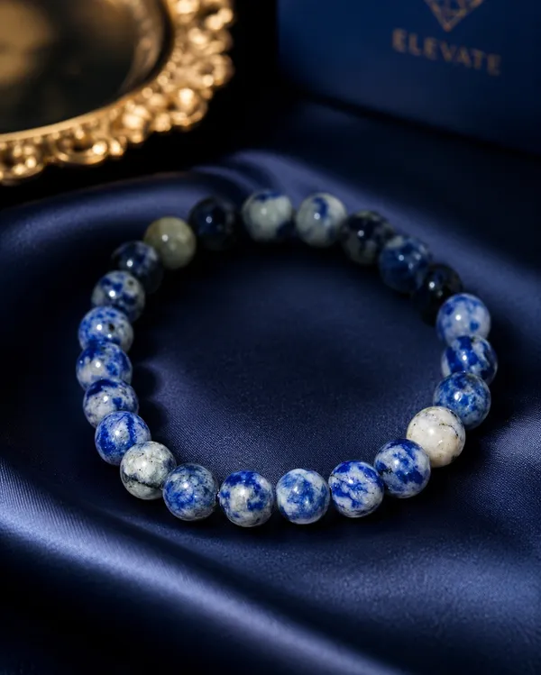 Blue_And_White_Natural_Crystal_Sodalite_Bracelet