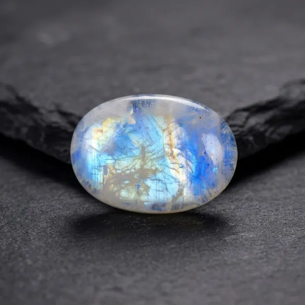 White_And_Blue_Rainbow_Moonstone_Flash_Oval_Cabochon_Pendant_Stone