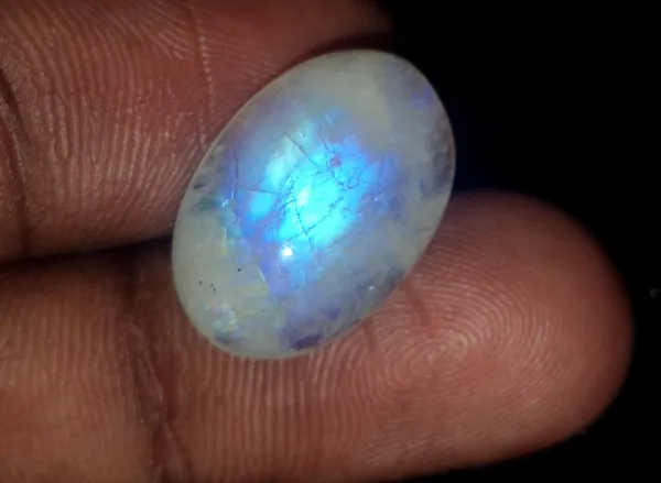 Rainbow_Moonstone_Natural_Gemstone_Cabochon_Oval_Pendant_Stone