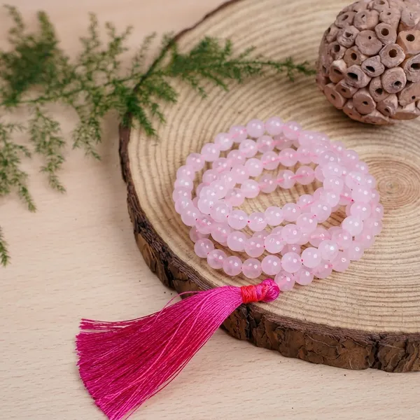 Light_Pink_Natural_Crystal_Rose_Quartz_Jaap_Mala