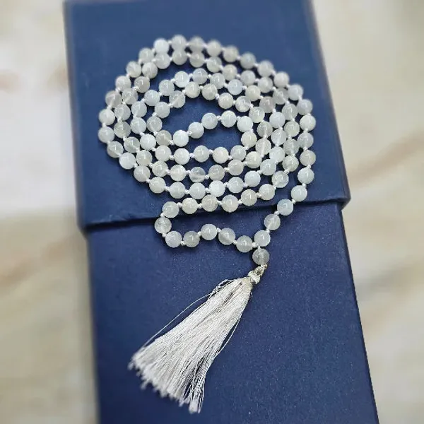 White_Natural_Crystal_Moonstone_Jaap_Mala