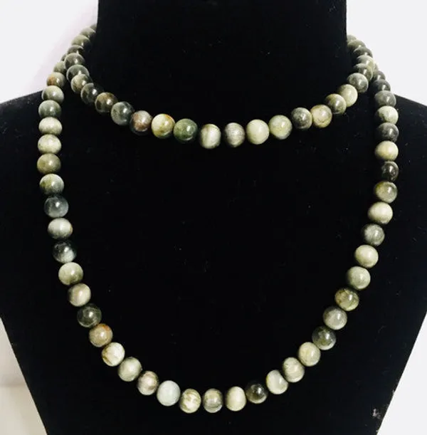 Grey_And_Green_Natural_Crystal_Cats_Eye_Mala_For_Meditation