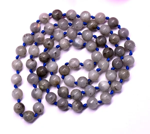 Grey_And_Blue_Flash_Natural_Crystal_Labradorite_Mala_For_Meditation