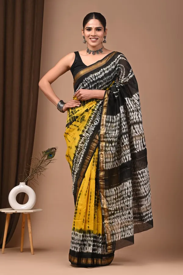 Yellow_Black_Shibori_Maheshwari_Silk_Saree_With_Matching_Blouse_With_Gold_Border