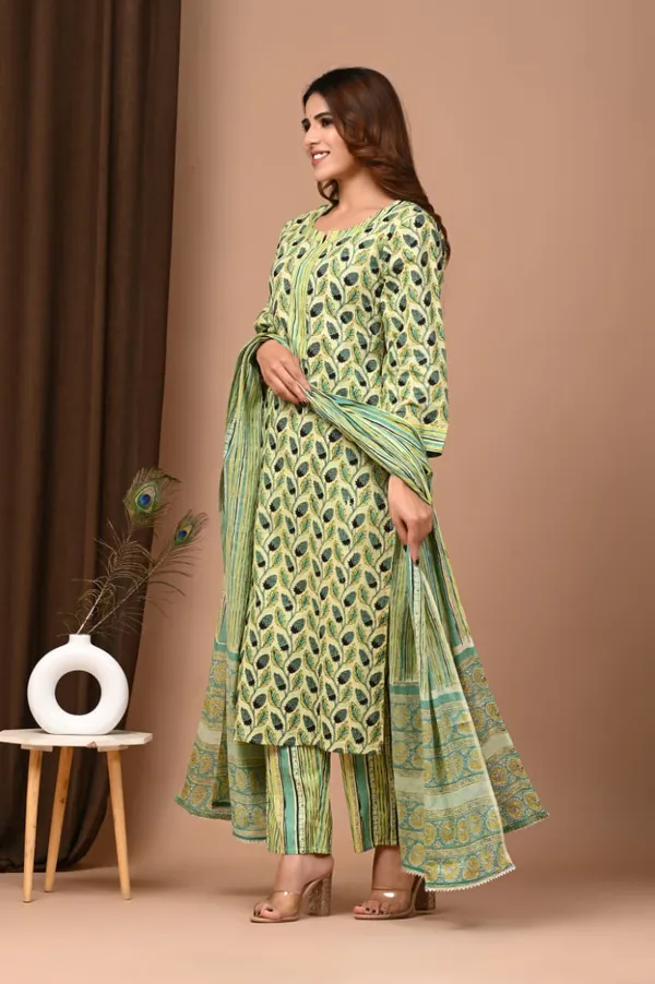 Signature_Handblock_Suit_Set