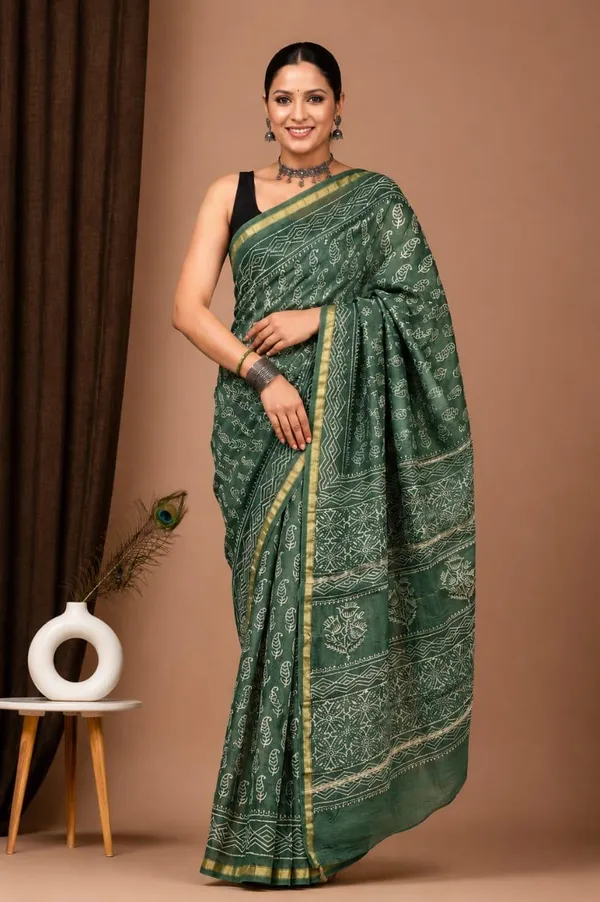 Green_Chanderi_Silk_Saree_With_Matching_Blouse_With_Golden_Border