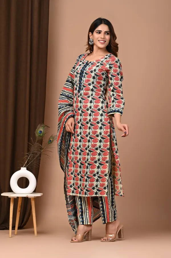 Signature_Handblock_Suit_Set