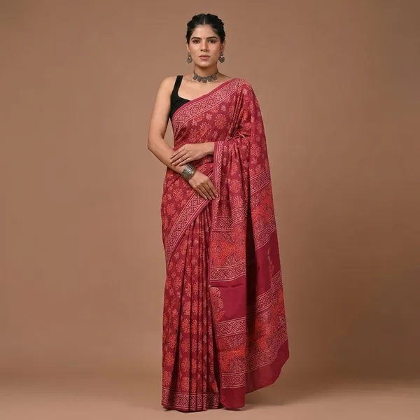 Red_Printed_Pure_Cotton_Saree_With_Matching_Blouse_For_Women