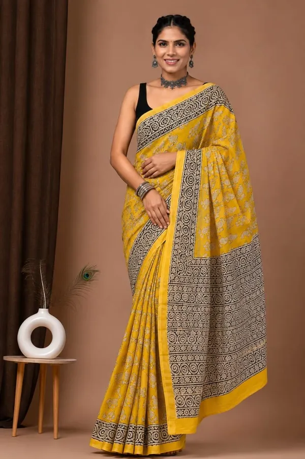 Yellow_Chanderi_Silk_Printed_Saree_With_Matching_Blouse_With_Contrast_Border_For_Women
