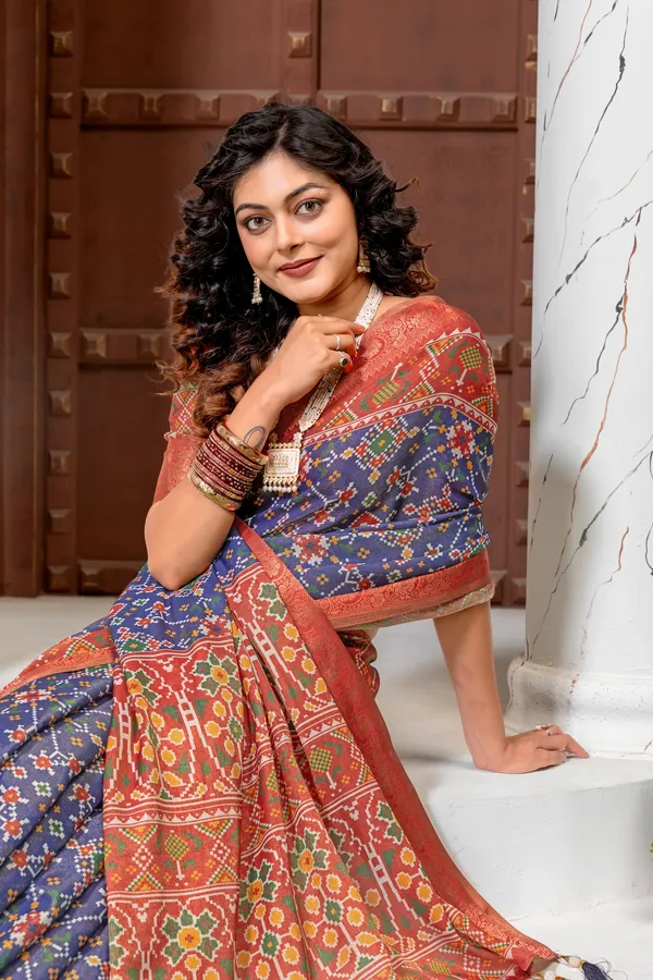 Premium_Patola_Type_Cotton_Silk_Saree