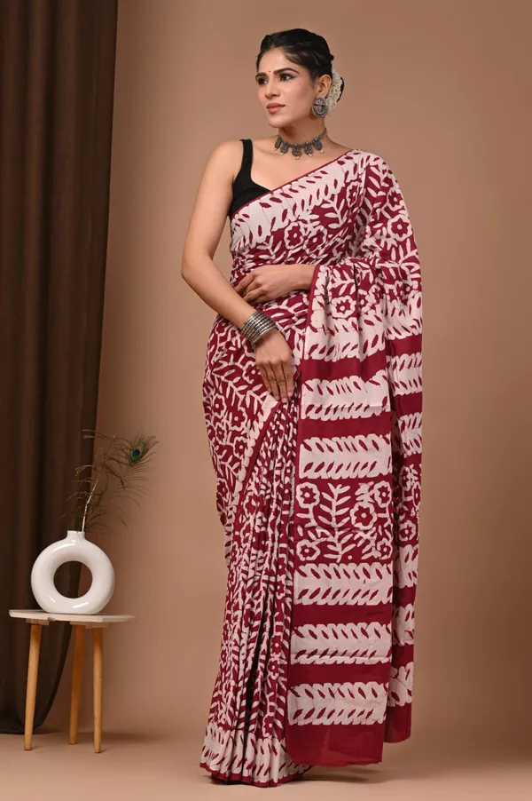 Maroon_Handloom_Floral_Print_Pure_Cotton_Saree_With_Matching_Blouse_For_Women