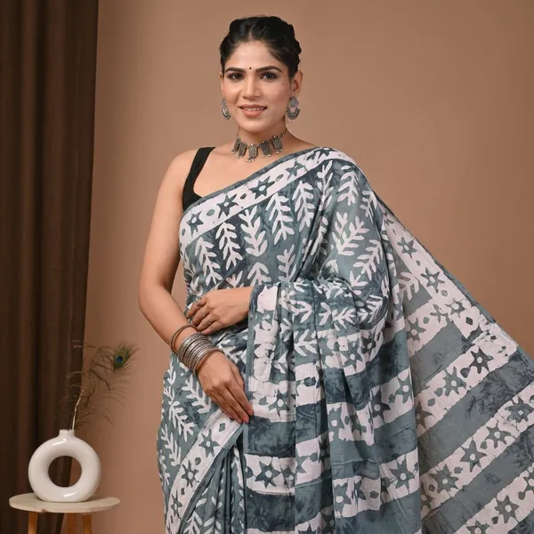 Grey_Floral_Print_Pure_Cotton_Saree_With_Matching_Blouse_For_Women