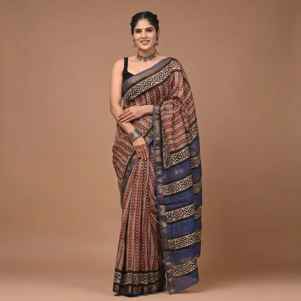 Maroon_Geometric_Print_Maheshwari_Silk_Saree_With_Matching_Blouse_For_Women