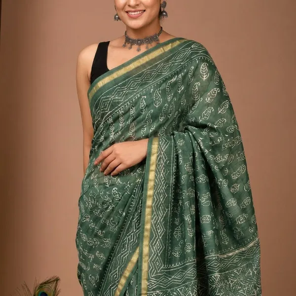 Green_Chanderi_Silk_Saree_With_Matching_Blouse_With_Golden_Border