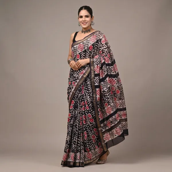 Black_Pink_Geometric_Print_Maheshwari_Silk_Blend_Saree_With_Matching_Blouse_For_Women