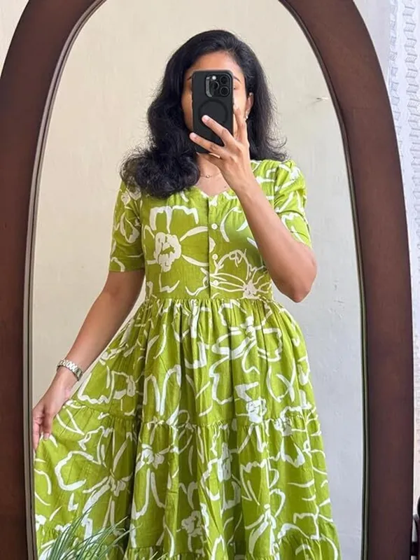 Hbkart_Women_Tiered_Green_Below_Knee_Dress
