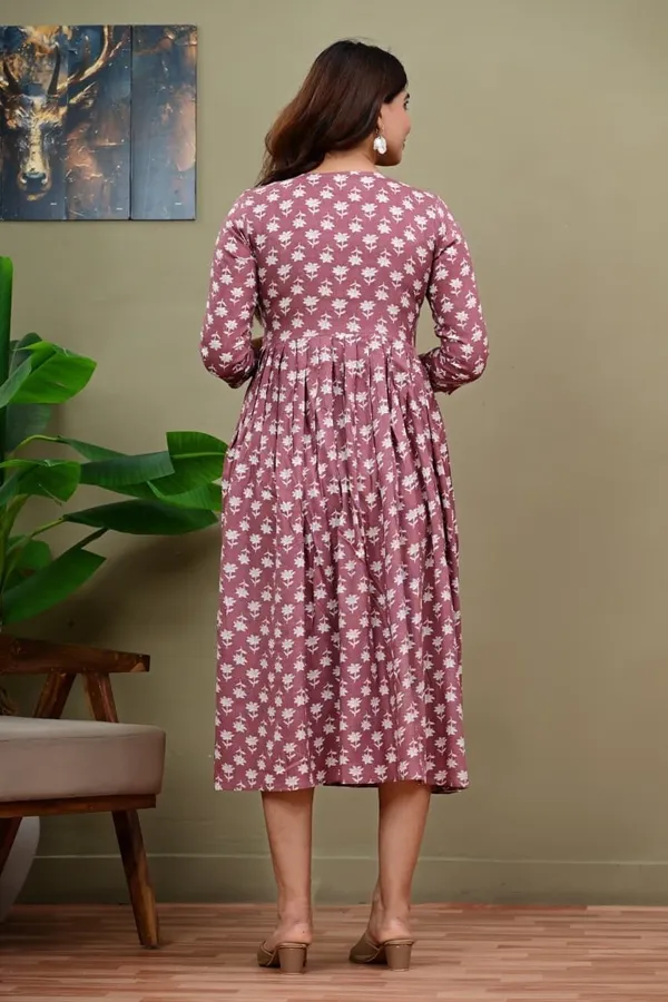 WOMENS_COTTON_PRINTED_KURTI/MATERNITY_GOWN/Printed_Maxi_Dress/Printed_Midi_dress/Anarkali_kurties