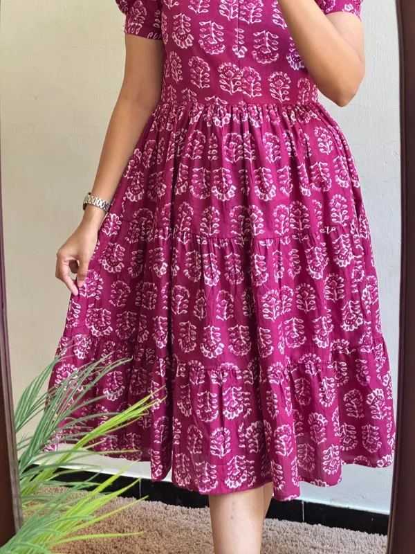 Hbkart_Women_Printed_Flared_Kurta_(Pink,_White)