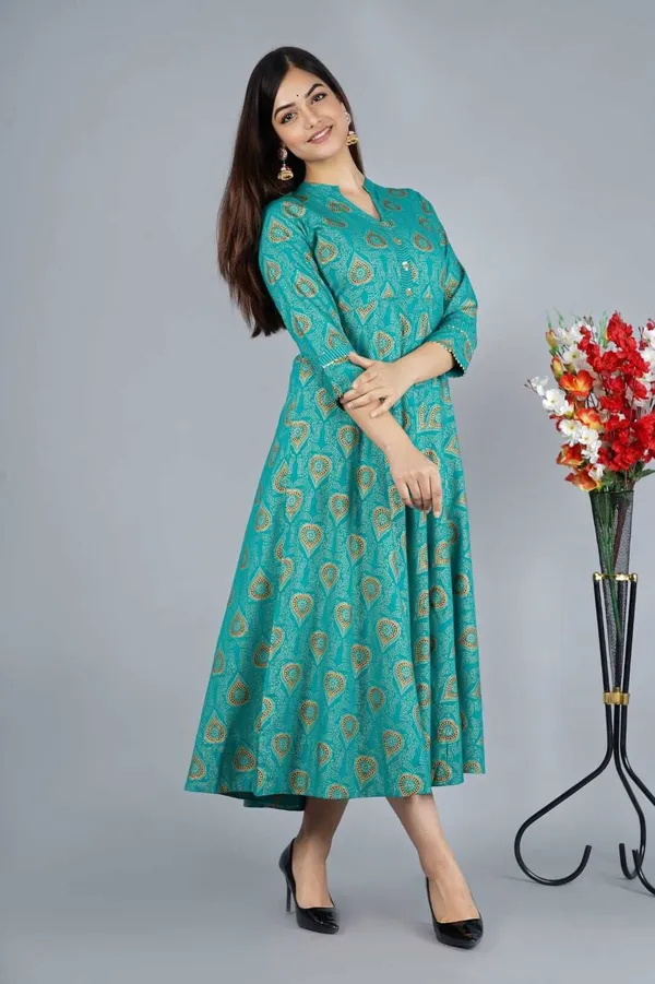 Hbkart_Women_Paisley,_Printed_Anarkali_Gown_(Green)