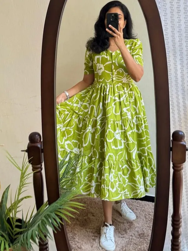 Hbkart_Women_Printed_Ethnic_Dress_(Green)