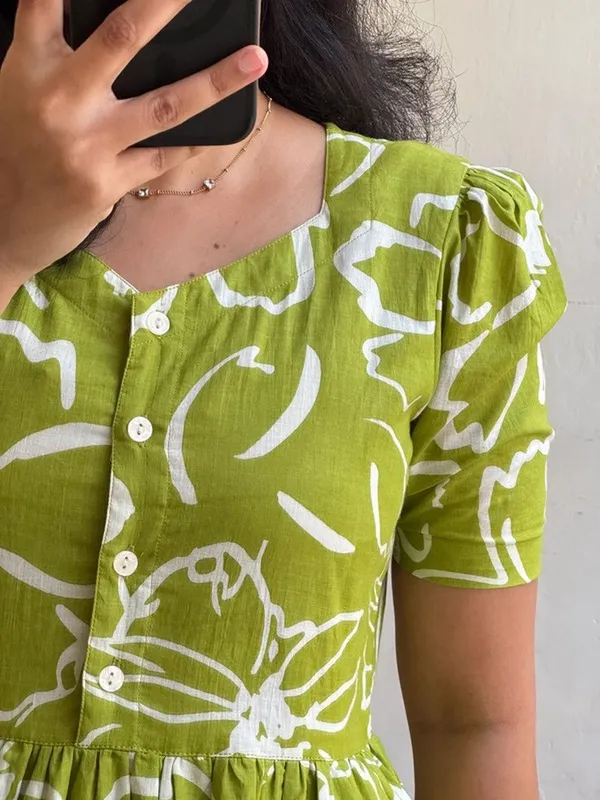 Hbkart_Women_Printed_Ethnic_Dress_(Green)